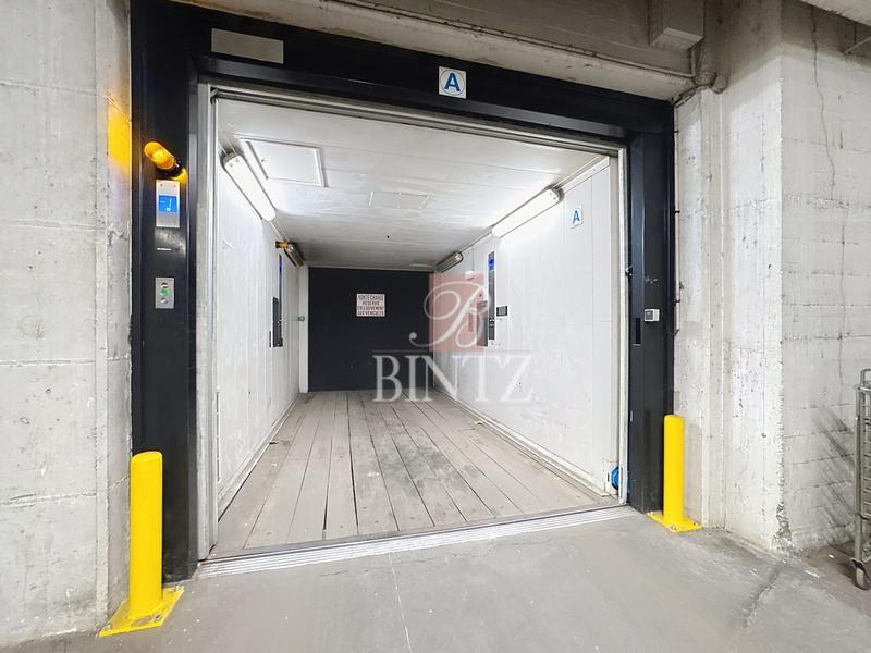 Parking / Garage - 15 m²