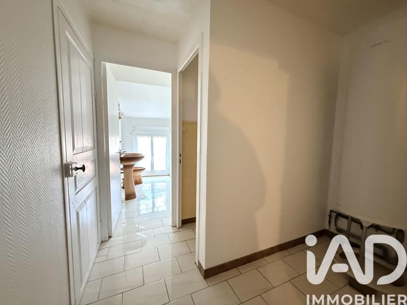 Maison - 296 m² - 11 pièces