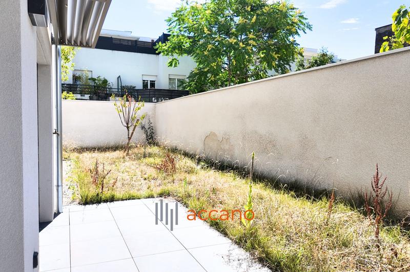 Appartement - 100 m² - 5 pièces