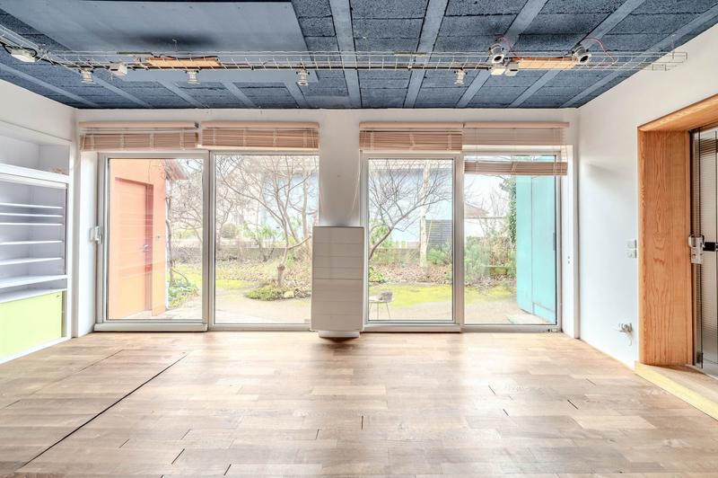 Maison - 393 m² - 15 pièces