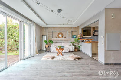 Maison - 96 m² - 4 pièces