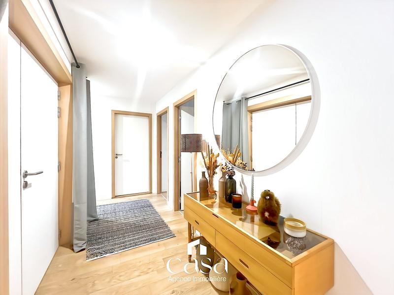 Appartement - 150 m² - 7 pièces