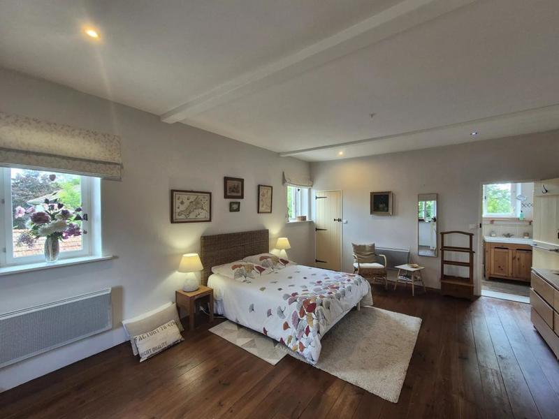 Maison - 292 m² - 8 pièces