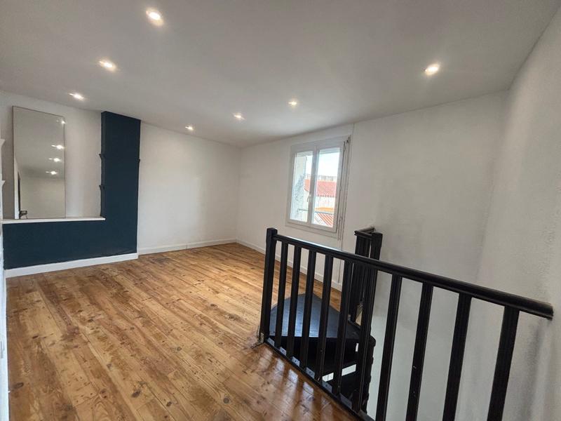 Appartement - 82 m² - 3 pièces