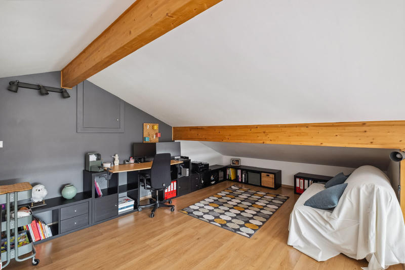 Maison - 140 m² - 6 pièces