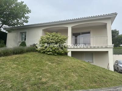 Maison - 130 m² - 5 pièces