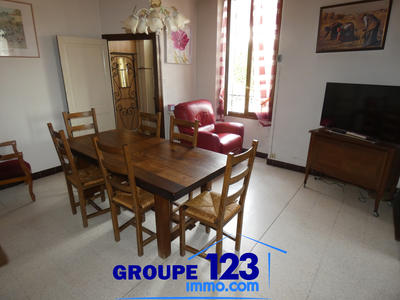 Maison - 81 m² - 5 pièces