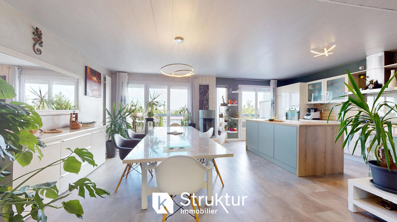 Maison - 115 m² - 5 pièces