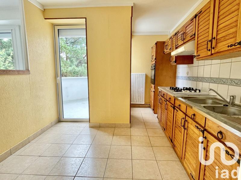 Appartement - 80 m² - 4 pièces