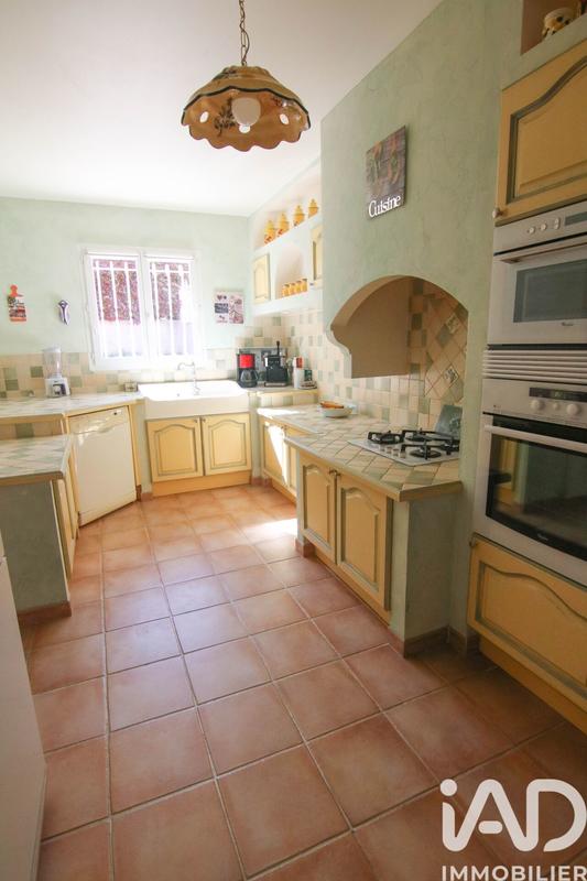 Maison - 98 m² - 4 pièces