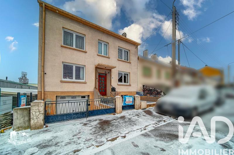 Maison - 146 m² - 8 pièces