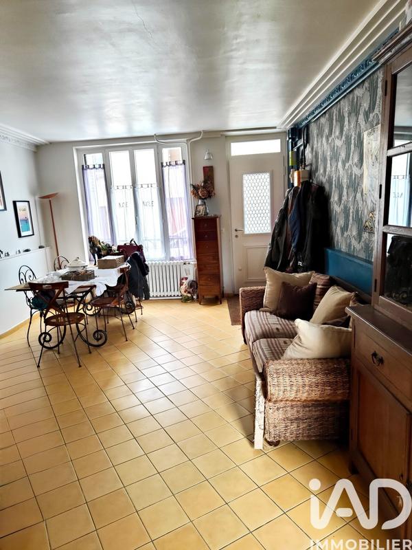 Maison - 158 m² - 8 pièces