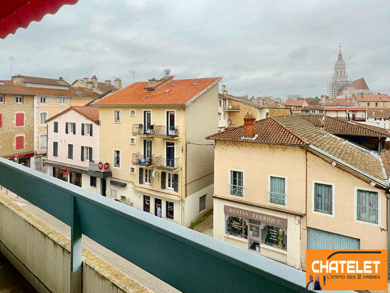 Appartement - 89 m² - 5 pièces