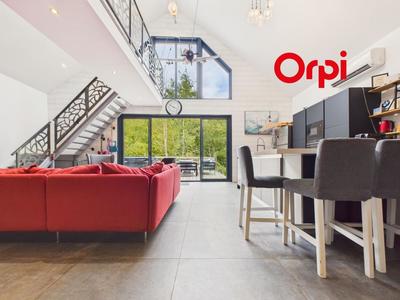 Maison de ville - 290 m² - 6 pièces