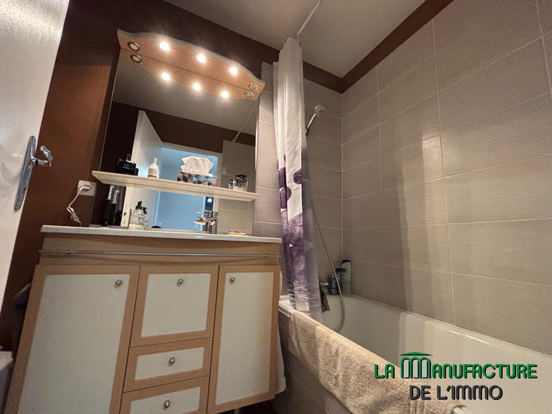 Appartement - 49 m² - 2 pièces