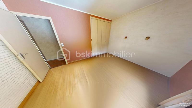 Maison de village - 191 m² - 9 pièces