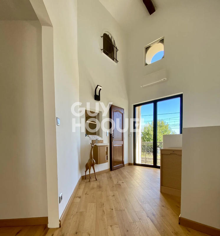 Appartement - 188 m² - 6 pièces