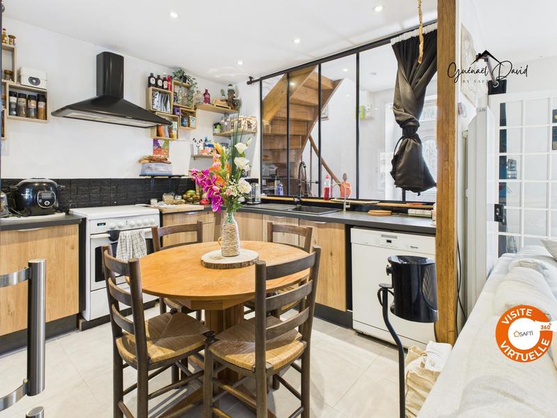 Maison - 85 m² - 4 pièces