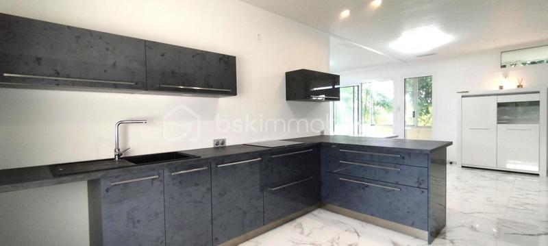 Maison traditionnelle - 115 m² - 4 pièces