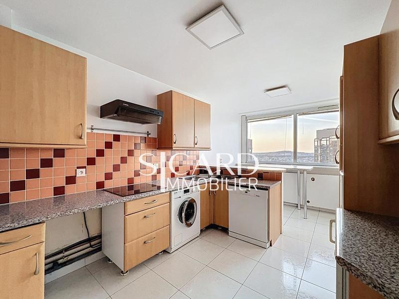 Appartement - 135 m² - 5 pièces