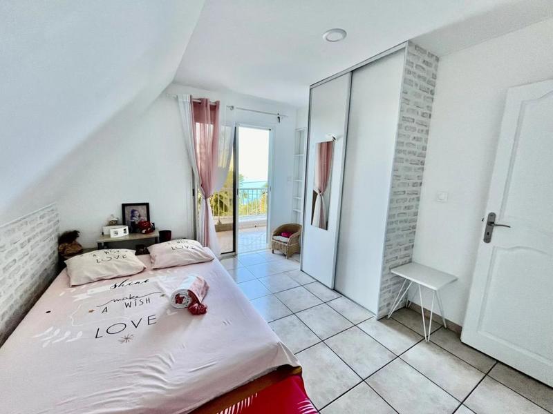 Villa - 179 m² - 5 pièces