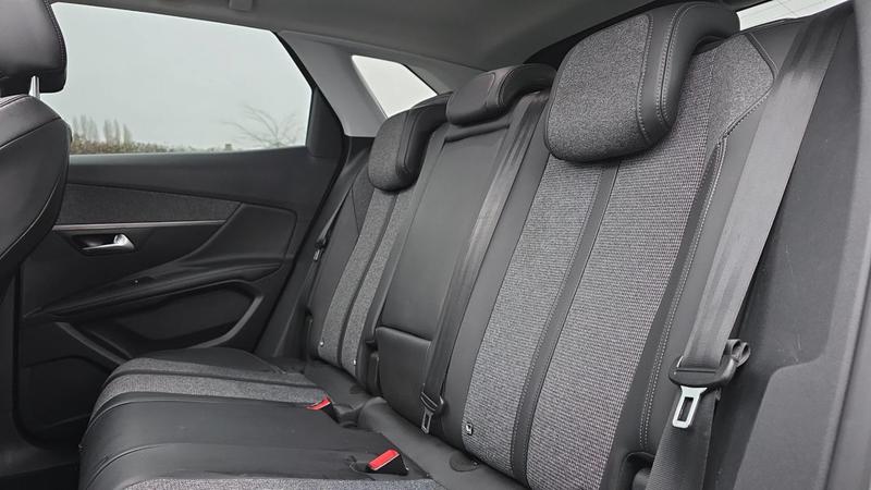 Peugeot 3008 2.0 BlueHDi 180 Eat8 Allure Business - Automatique Toit ouvrant