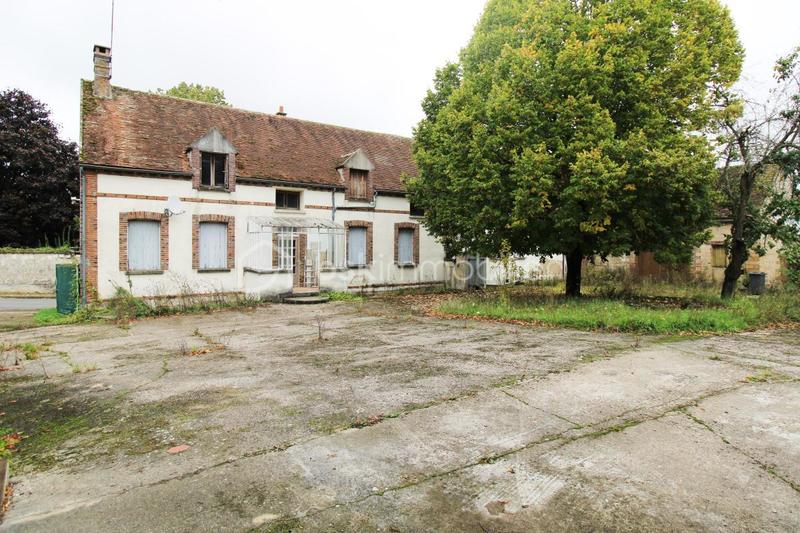 Maison ancienne - 165 m² - 7 pièces