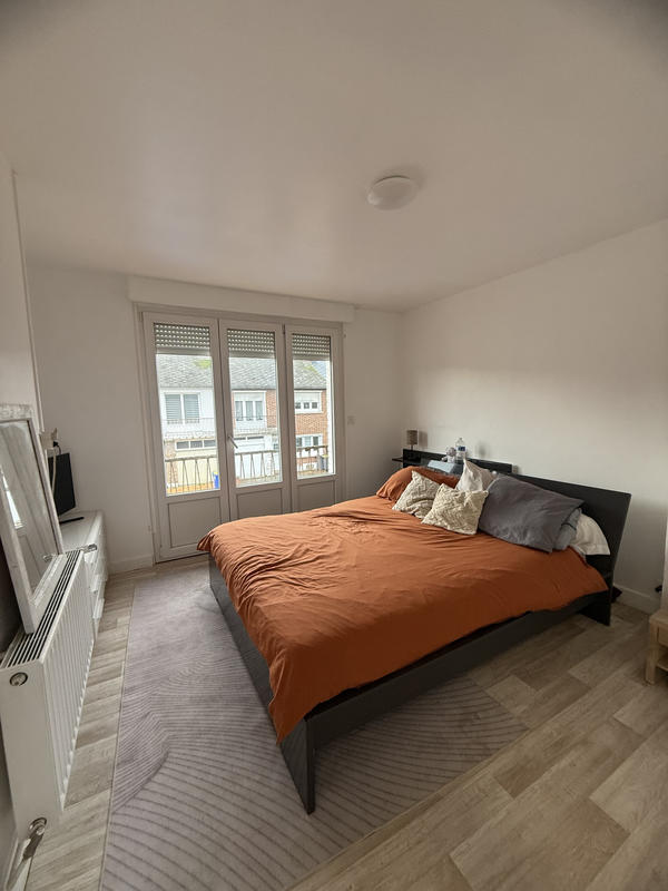 Maison - 80 m² - 5 pièces