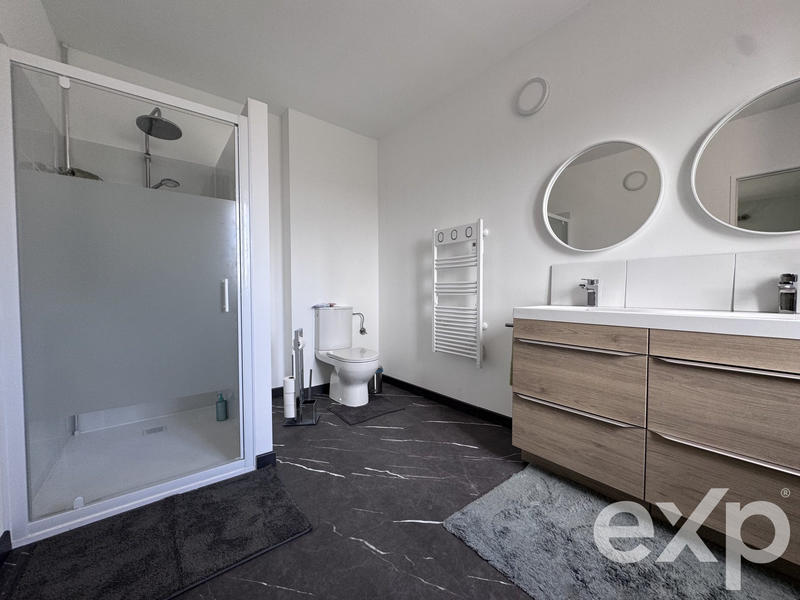 Maison - 104 m² - 5 pièces