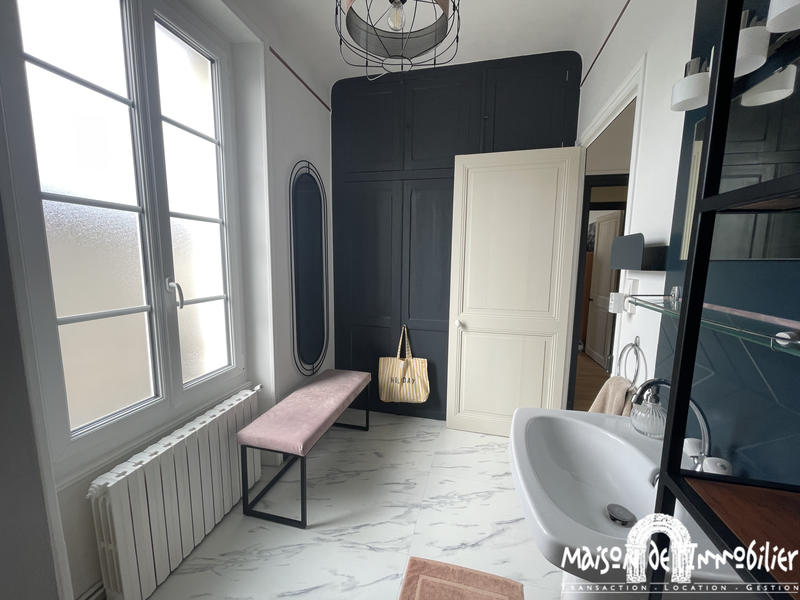 Maison - 102 m² - 5 pièces