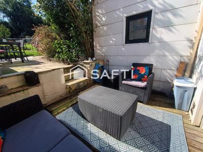 Maison - 96 m² - 5 pièces