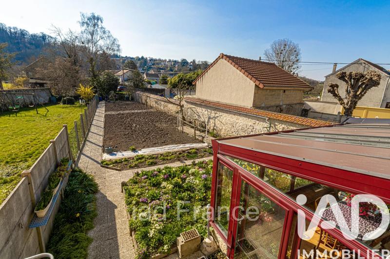 Maison - 330 m² - 12 pièces