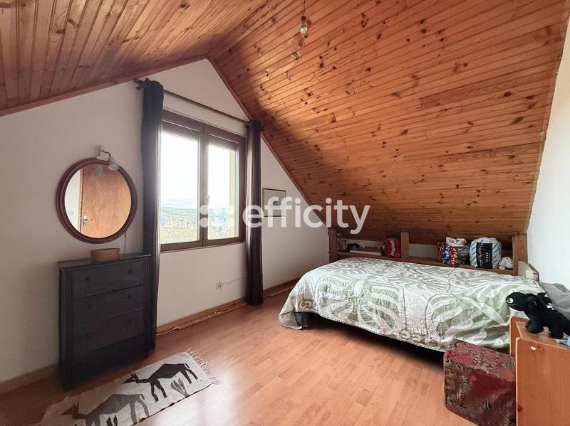 Pavillon - 111 m² - 5 pièces