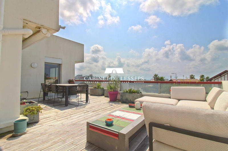 Appartement - 83 m² - 4 pièces