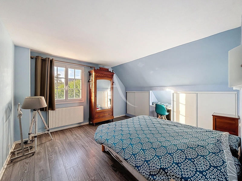 Maison - 145 m² - 6 pièces