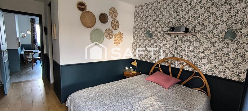 Maison - 172 m² - 8 pièces