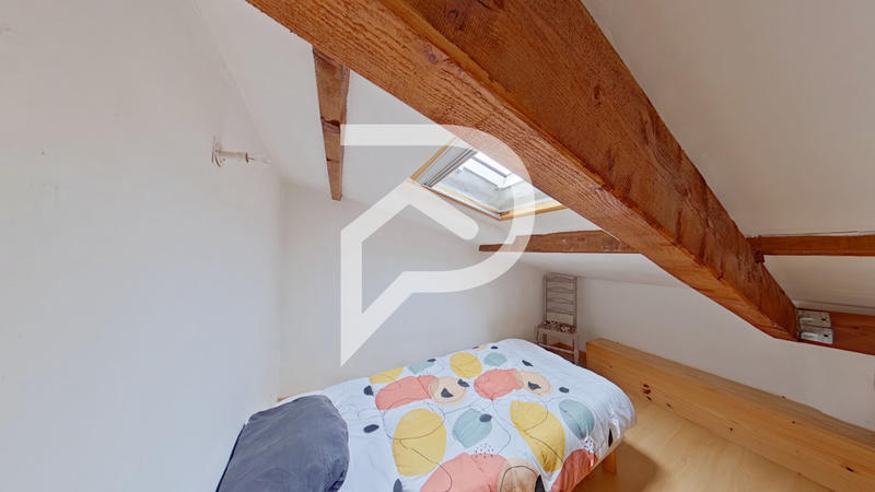 Appartement - 81 m² - 5 pièces