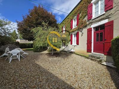 Maison - 170 m² - 6 pièces