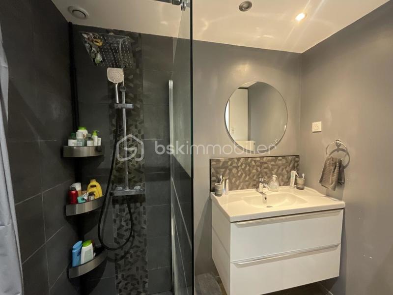 Maison traditionnelle - 108 m² - 4 pièces