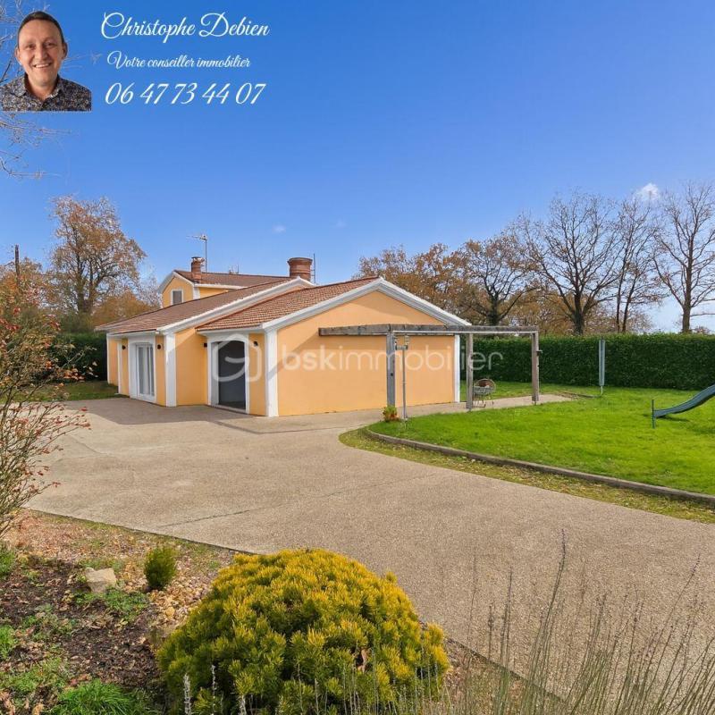 Maison traditionnelle - 141 m² - 7 pièces