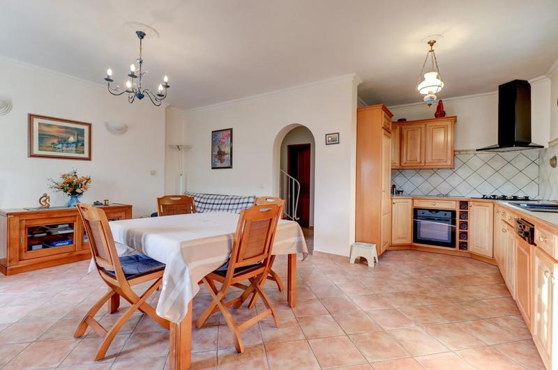 Maison - 116 m² - 6 pièces