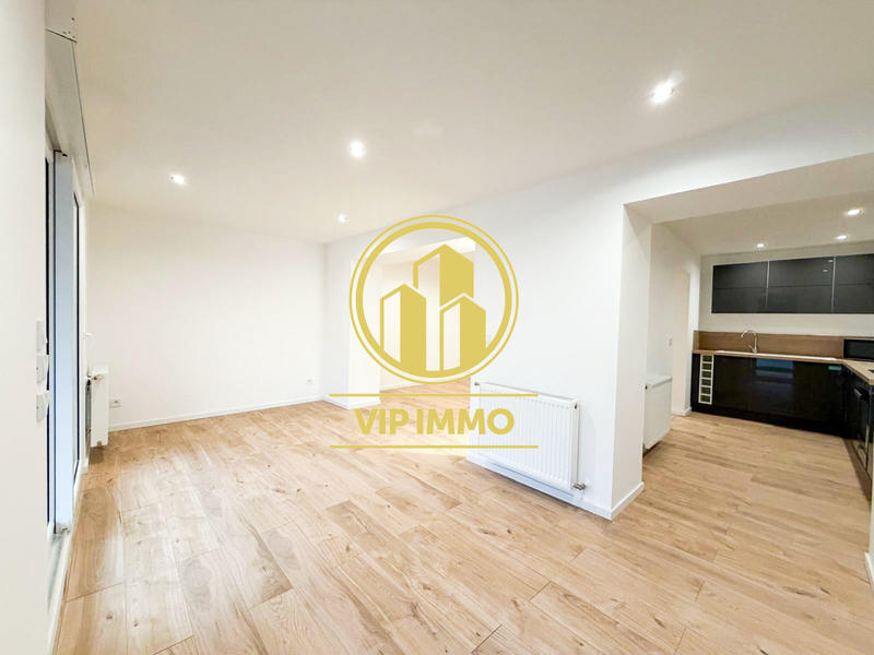 Maison - 80 m² - 5 pièces