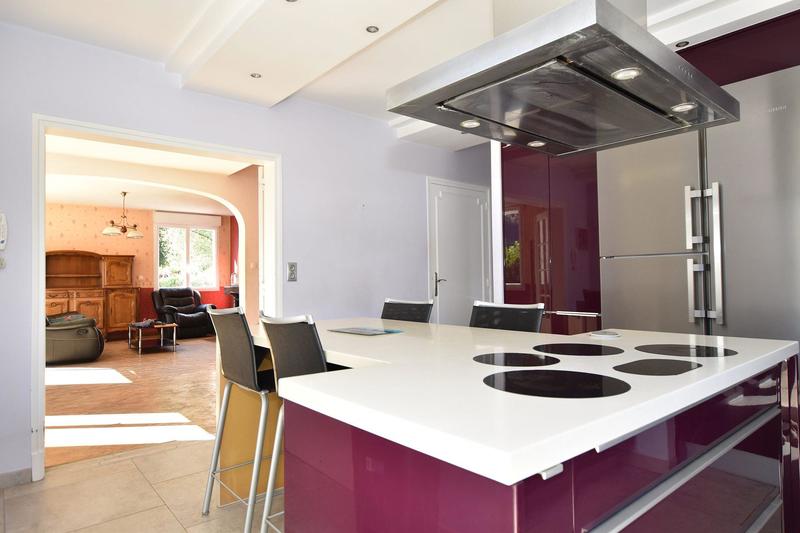 Maison - 141 m² - 5 pièces