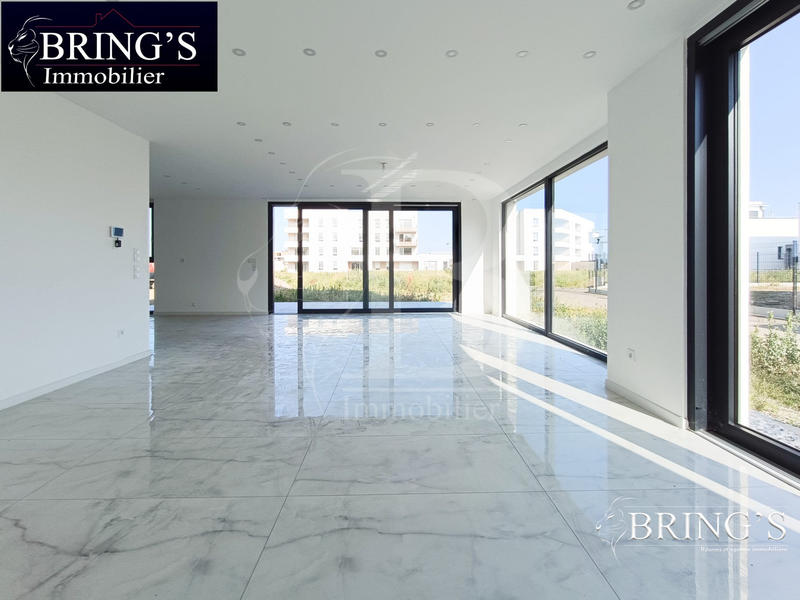 Maison - 124 m² - 4 pièces