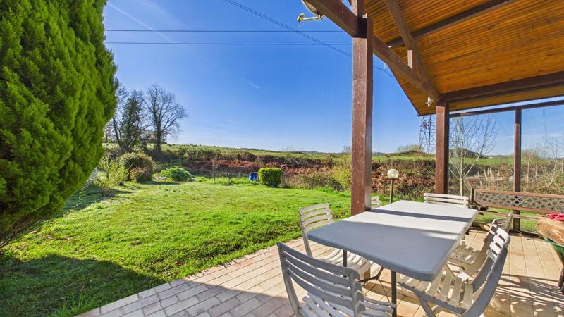 Maison - 85 m² - 4 pièces