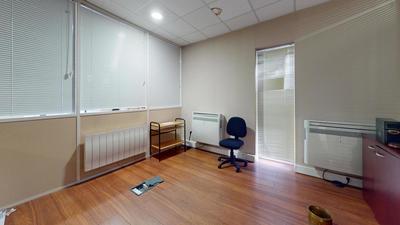 Bureau - 91 m² - 4 pièces