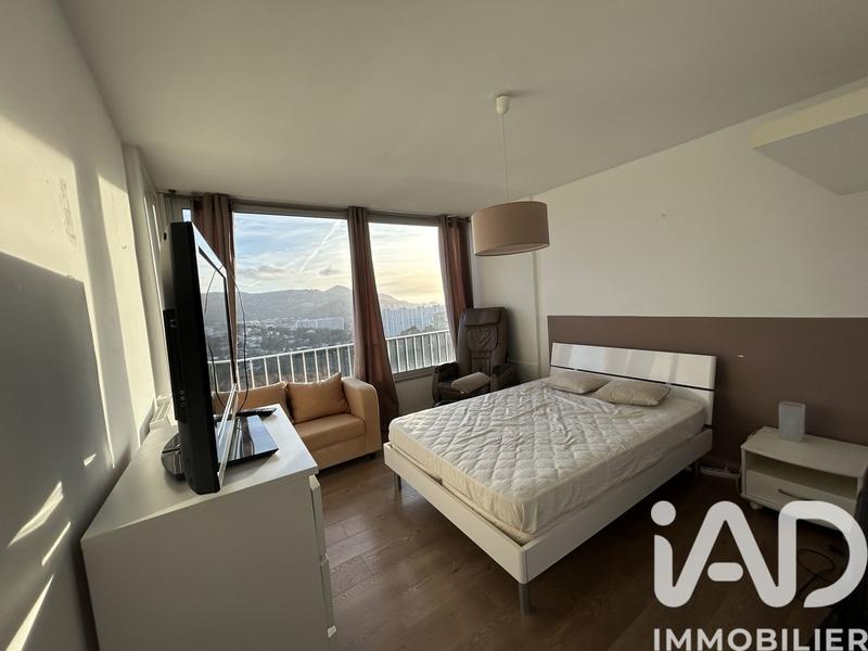 Appartement - 87 m² - 4 pièces