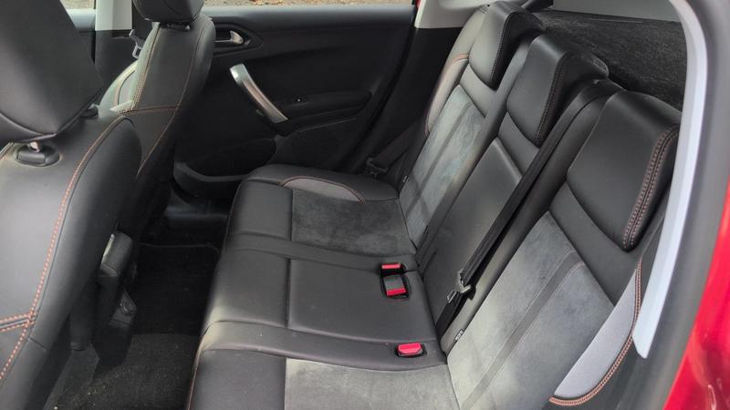 Peugeot 2008 Crossway I 1.2 PureTech 110