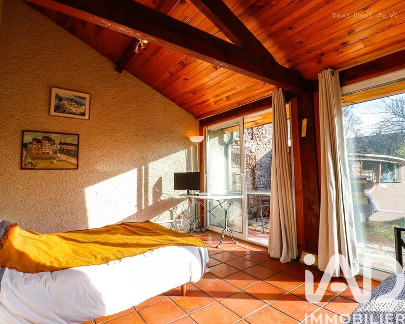 Maison - 120 m² - 5 pièces