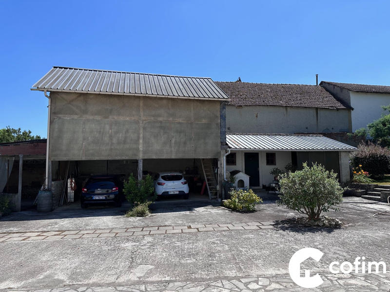 Maison - 185 m² - 7 pièces